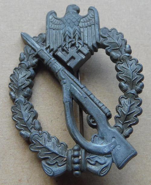 Bronze Infantry Assault Badge