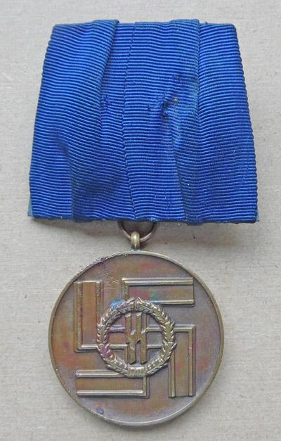 SS 8 Year Medal Parade Mounted